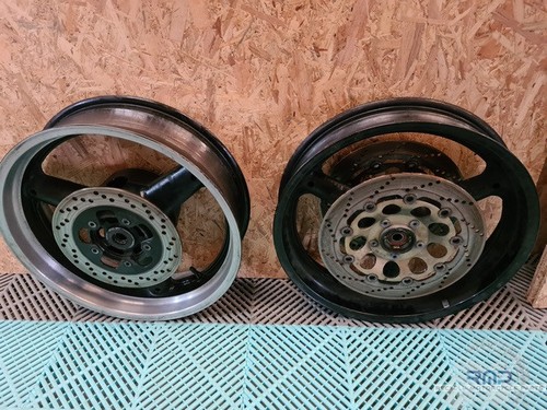 Paire jantes suzuki gsf 600 - paire,