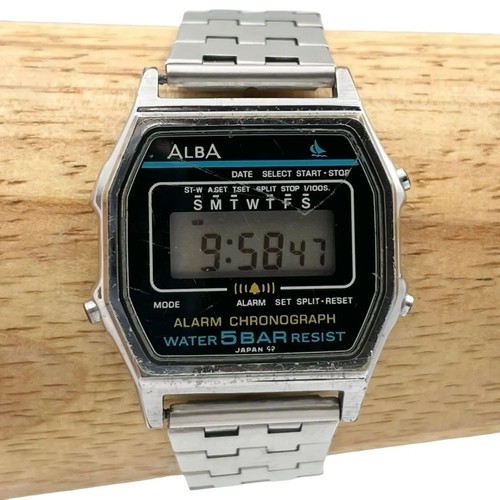 Montre chronographe alarme - à,