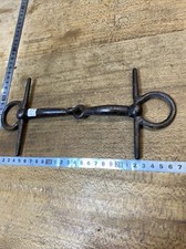 n° 12 ANCIEN MORS DE CHEVAL FORGE . Équitation Fer Monture