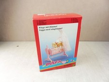 Berceau avec ciel / Wiege pour