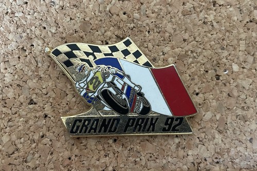 Pin moto grand prix - pin’s, france