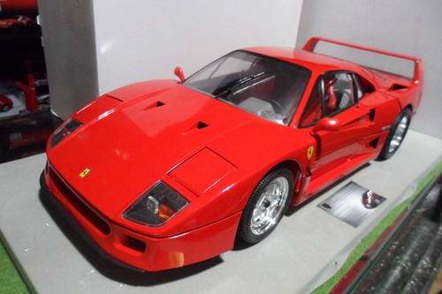 Ferrari f40 rouge red sur - rouge,