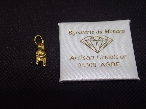 Pendentif main italienne - , en