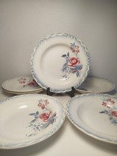 Assiette Digoin Sarreguemine Modèle Olga, Creuse