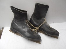 PAIRE DE PATIN A GLACE ANCIEN VINTAGE BERTHELOT THE MOUNT CHARLES 