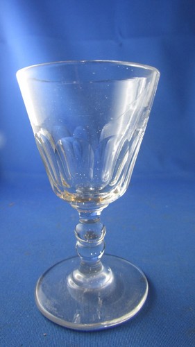 Ancien verres pied vin - ancien, a