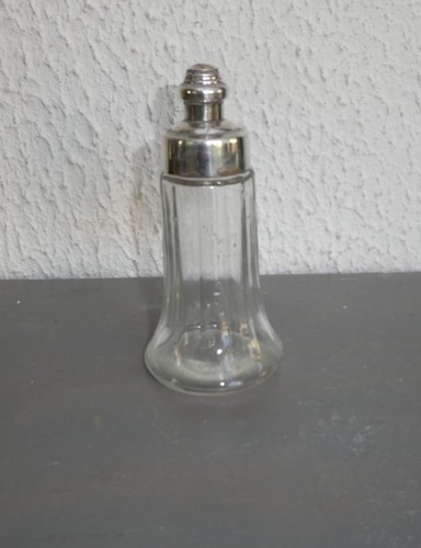 Ancienne saupoudreuse verre - saupoudreuse,