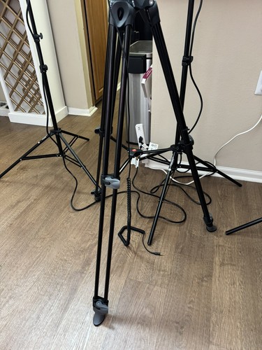 Manfrotto tripod - manfrotto,