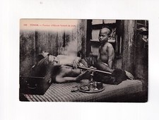 IT362) TONKIN Vietnam - Fumeur d'Opium fumant sa pipe très ancienne !