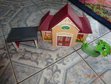 PLAYMOBIL  JEU DE  CONSTRUCTION  LA  CLINIQUE  Vétérinaire   " PLAYMOBIL