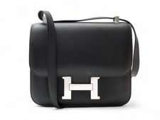 SAC A MAIN HERMES CONSTANCE 24 EN CUIR SWIFT NOIR PALLADIE 2015 BANDOULIERE BAG