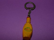 PORTE-CLES 1960-1970 JUS DE FRUITS PAMPRYL  COPOCLEPHILIE PORTE-CLEFS