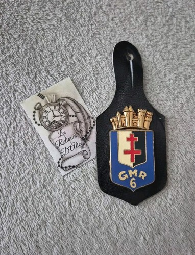 Insigne pucelle 6 e - 6,