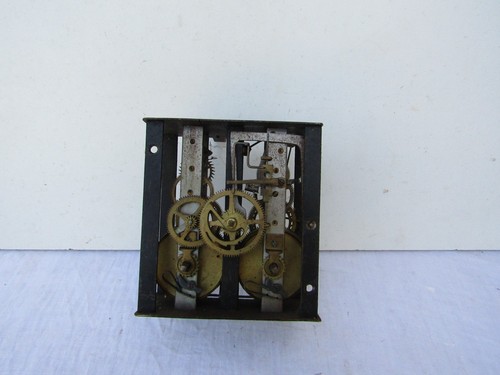 Ancien mouvement horloge - a6...ancien,