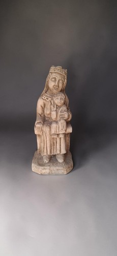 Ancienne statuette religieuse