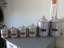 Ancienne Série de 6 Pots à