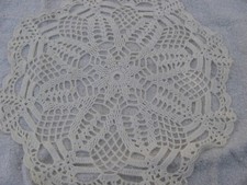 NAPPERON VINTAGE BLANC CASSE