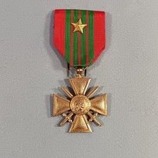FRANCE MEDAILLE CROIX DE GUERRE UNE ETOILE DATEE 1939 GUERRE 39 45 WAR CROSS WW2
