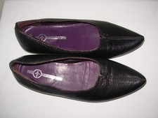 MOSQUITOS Ballerines 3 (P.36) cuir noir bout pointu
