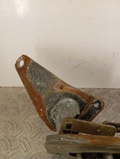 Moteur essuie glace avant