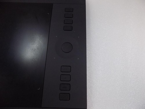 Wacom pth 651 drawing tablet - pth-651,