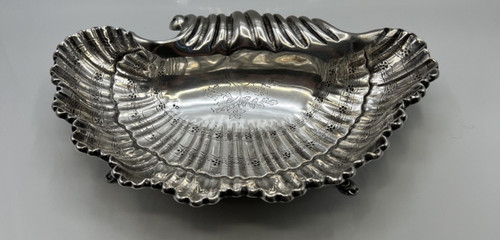 Grande coupe tripode coquille - coupe,