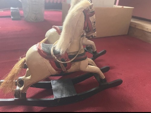 Cheval bascule ancien en - cheval,
