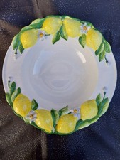 GRAND PLAT CREUX FAÏENCE,BARBOTINE,DÉCOR EN RELIEF DE CITRONS/ TROMPE L ŒIL/TTBE