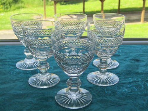 Verres vin blanc en - à,