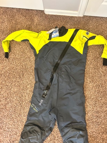 Mustang survival msd200 - survival,