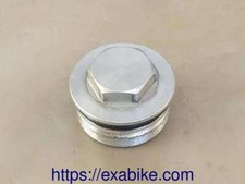 bouchon de fourche pour Yamaha XV1600A Wildstar  de 1999 a 2002