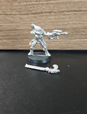 Warhammer 40k Aeldari OOP Finecast Striking Scorpions x1