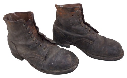 Paire brodequins modèle 45 - paire, de