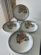 4 Assiettes Calotte vintage