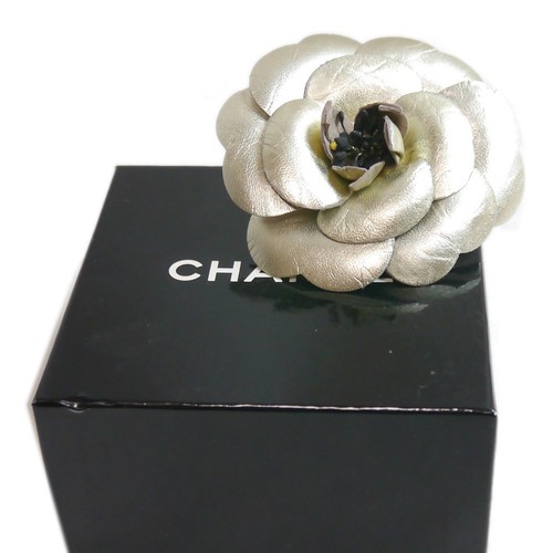 Authentique broche chanel - authentique,