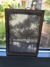 Ancienne plaque Photo  positive en verre encadrement laiton  Sous Bois