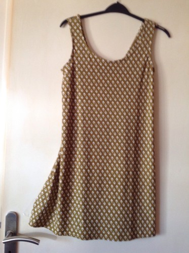 Robe dos mango neuve avec - mango,