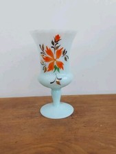 verre ou vase  opaline bleu vintage déco peint à la main années 60 70s ancien 