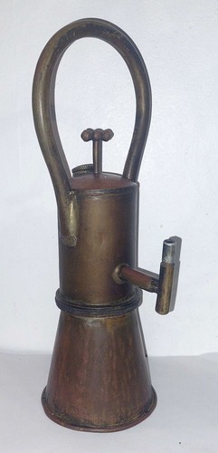 Lampe carbure mine mineur - a,