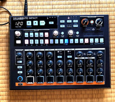 Batterie analogique Arturia DrumBrute Impact TESTÉ du Japon