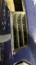 Calandre gauche RENAULT MEGANE
