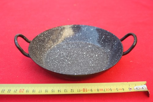 Petit plat metal emaillée - petit,