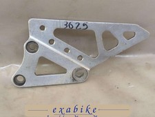 platine repose-pied avant gauche pour Suzuki GSXR 750  de 1991