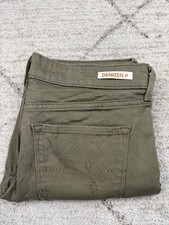 Jean Levi's Signature Femme