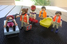 W8/ PLAYMOBIL FIGURINE SECOURISTES DOCTEUR AMBULANCE HOPITAL