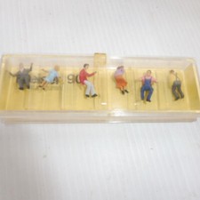 HO - PREISER 90 NEUF BOITE D'ORIGINE PERSONNAGES ASSIS 