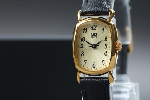 Montre femme vintage années