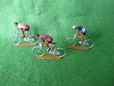 3 COUREURS ANCIENS  PLASTIQUE- STARLUX 1970- N° 1 TBE