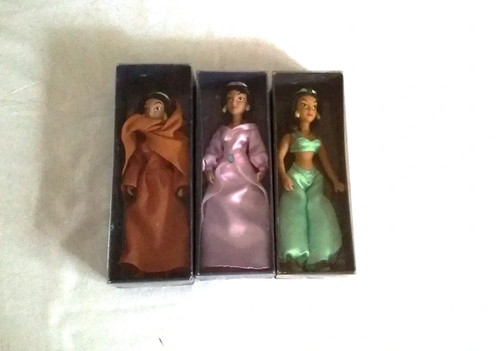 Poupées porcelaine - poupées,