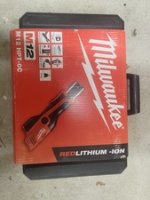 Sertisseuse Milwaukee M12